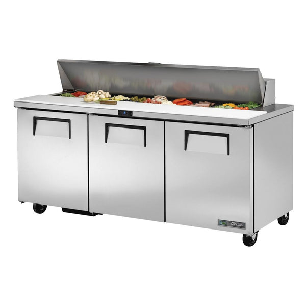 Comptoir de préparation 3 portes 538L True 18 GN 1/6 TSSU-72-18-HC
